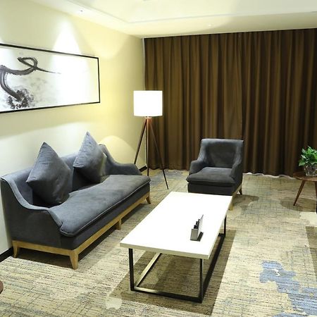 Zhi Hui Tang Feng Ze Hotel Чэнду Экстерьер фото