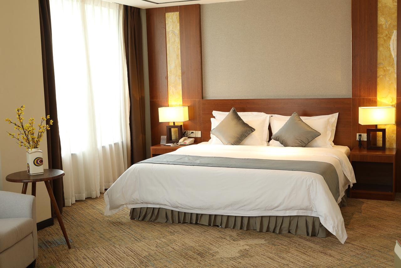 Zhi Hui Tang Feng Ze Hotel Чэнду Экстерьер фото