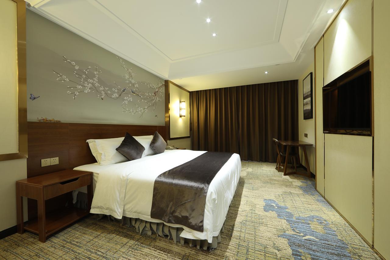 Zhi Hui Tang Feng Ze Hotel Чэнду Экстерьер фото