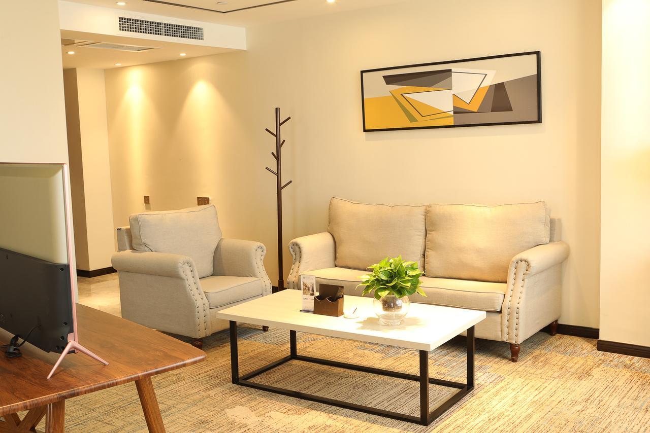 Zhi Hui Tang Feng Ze Hotel Чэнду Экстерьер фото