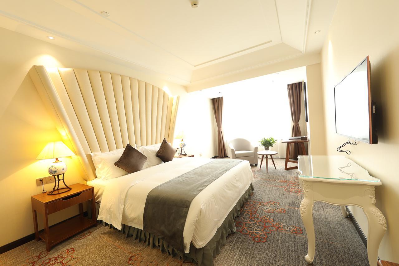 Zhi Hui Tang Feng Ze Hotel Чэнду Экстерьер фото