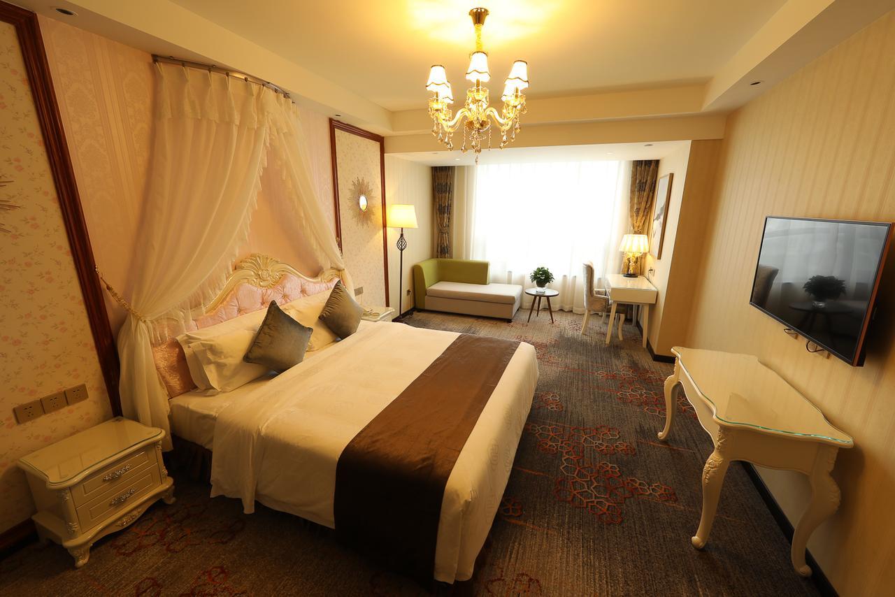 Zhi Hui Tang Feng Ze Hotel Чэнду Экстерьер фото