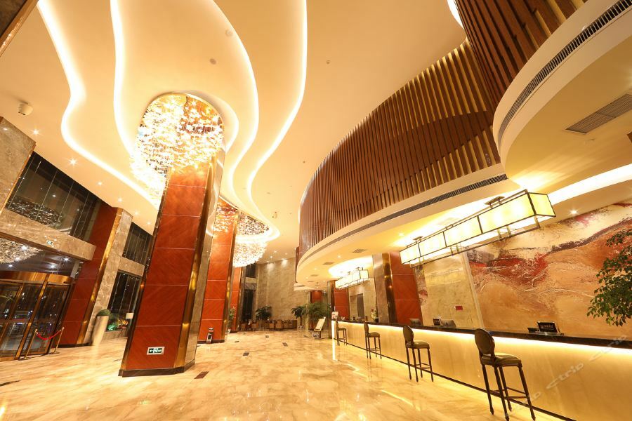 Zhi Hui Tang Feng Ze Hotel Чэнду Экстерьер фото