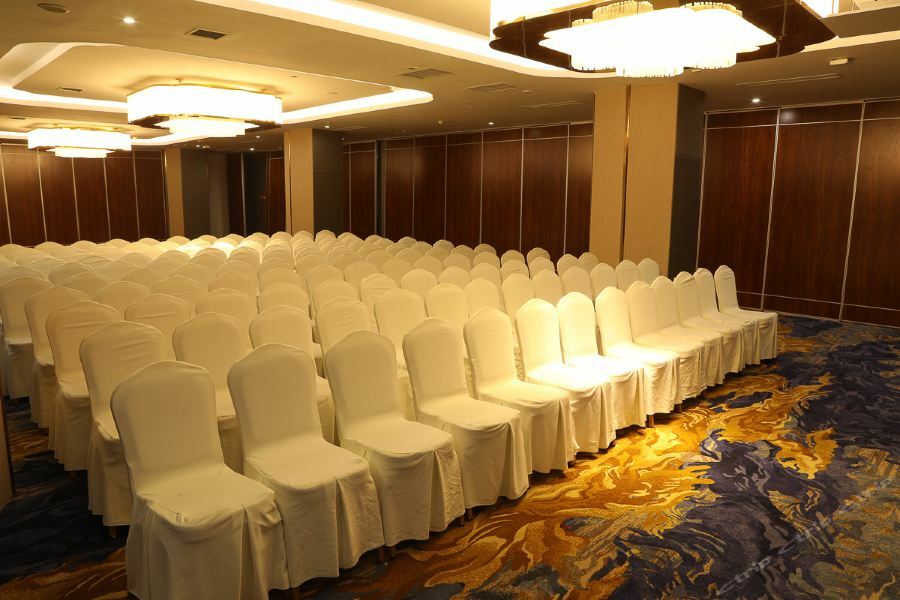 Zhi Hui Tang Feng Ze Hotel Чэнду Экстерьер фото